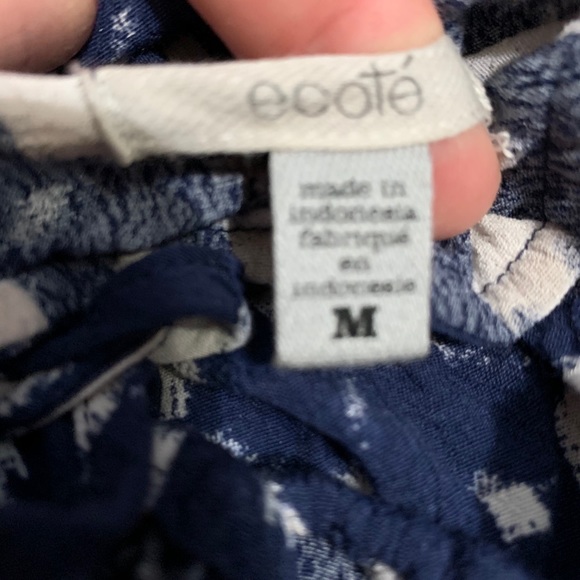 Urban Outfitters Sundress - Picture 7 of 10